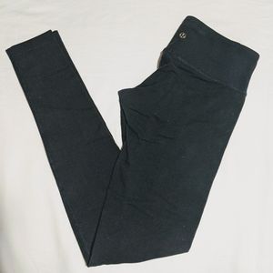 Lululemon Wunder Under Mid Rise Pants - Size 4